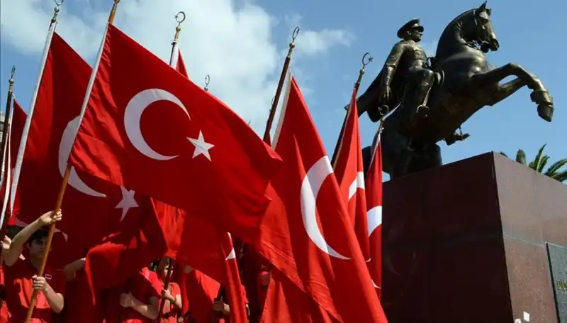 19 Mayıs 2025'te Ücretsiz İstanbul Konserleri ve Etkinlikleriyle Coşku Dolu Bir Gün