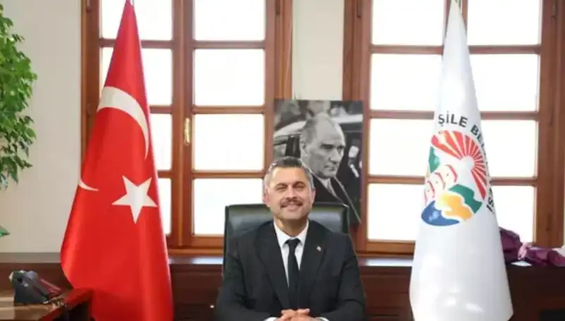 Şile Belediye Başkanı Özgür Kabadayı: Siyasetteki İlginç Yolculuğu ve Vizyonu