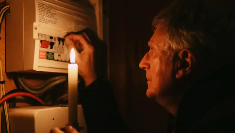 Antalya'nın 7 İlçesinde Elektrik Kesintisi: Sorunun Nedeni Ne?