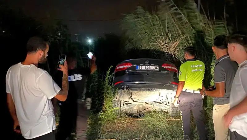 Dur İhtarına Uymayan Trafik Magandası, Dere Yatağına Düşerek Yakalandı!