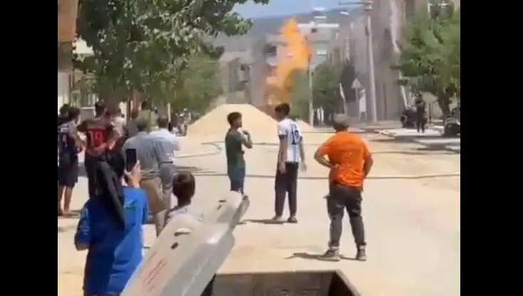 Kilis'te Doğalgaz Borusu Patladı: Can ve Mal Güvenliği Tehlikeye Girdi