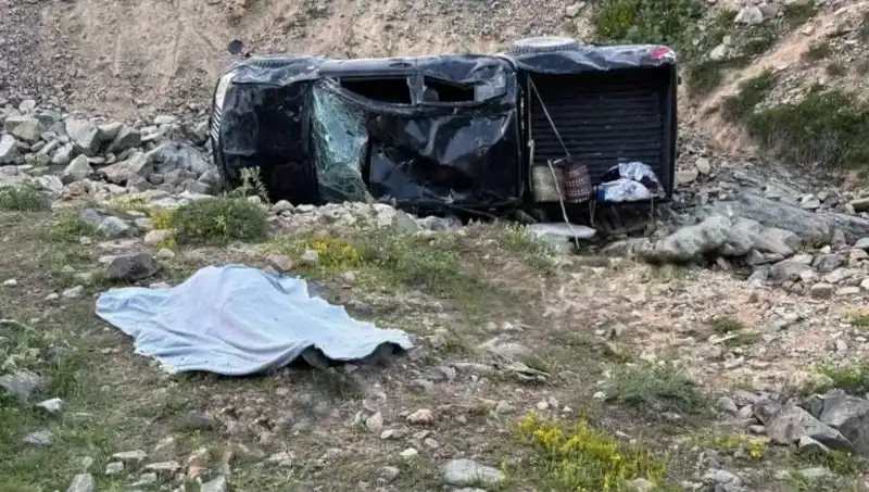 Gümüşhane'de Korkunç Kaza: Hayatını Kaybeden Bir Kişi, Beş Yaralı