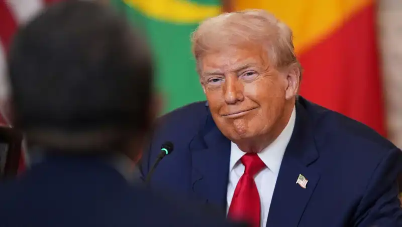 Dünyanın En Yoksul Ülkeleri Trump'tan Neden Lobi Hizmeti Alıyor?