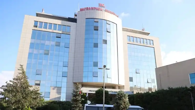 Bayrampaşa'da Başkan Vekili Seçimi Gergin Geçti: CHP Üye Sayısı 18'e Düşer mi?