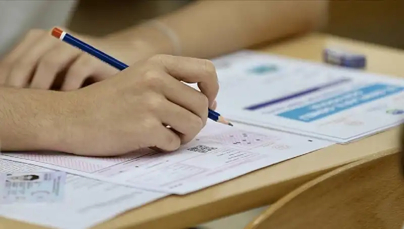 Nizip'ten YKS Şampiyonu: Eğitim Başarısıyla Dikkatleri Üzerine Çekti