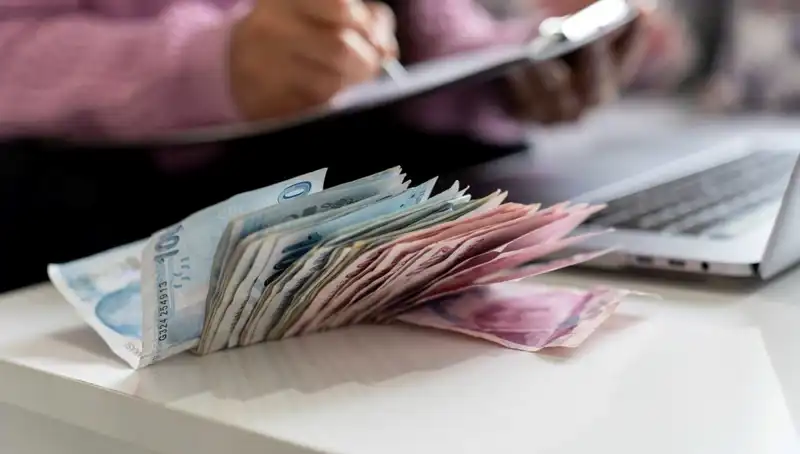 Temmuzda Memur ve Emekli Zamları: Enflasyon Farkı Hakkında Her Şey