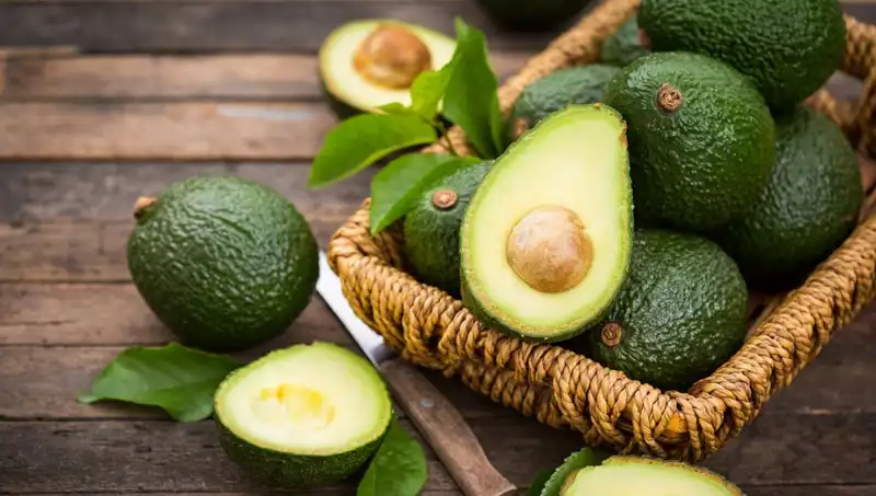 Avokado: Sağlık İçin Bir Mucize mi, Yoksa Zararlı mı?