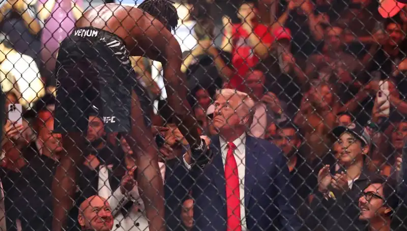 Trump, Beyaz Saray Bahçesi'nde Tarihi UFC Maçı Düzenleyecek