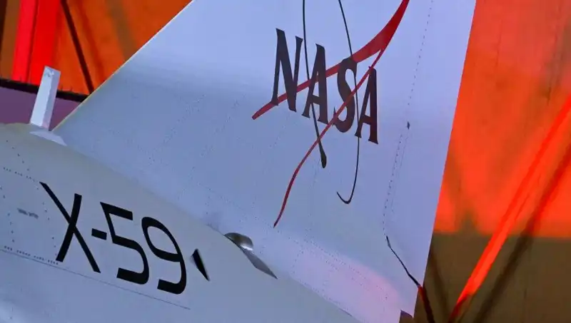 NASA'nın Sessiz Süpersonik Uçağı: Ses Hızının 1.4 Katına Ulaşmanın Eşiğinde