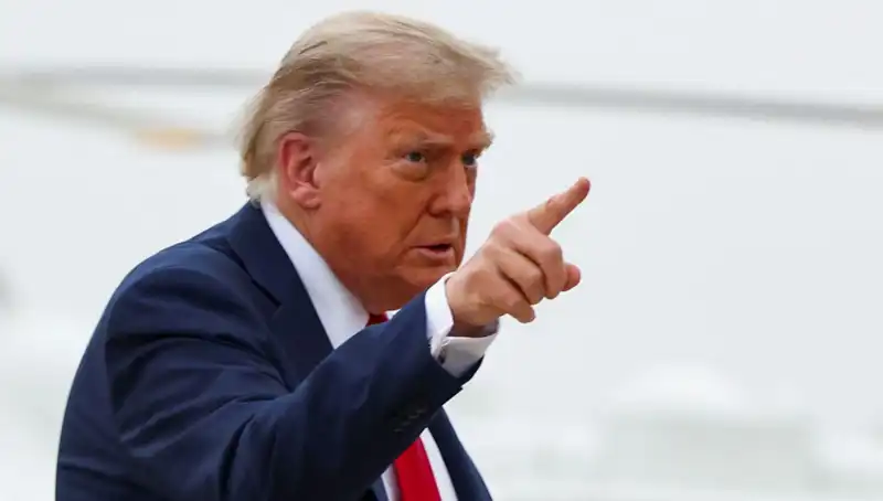 Trump Yönetimi Seyahat Yasaklarını Genişletiyor: 36 Ülkeye Daha Kapsamlı Tedbirler Geliyor