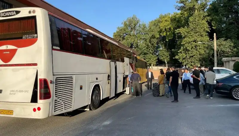 Şiraz’da Dehşet Veren Otobüs Kazası: 21 Kişi Hayatını Kaybetti
