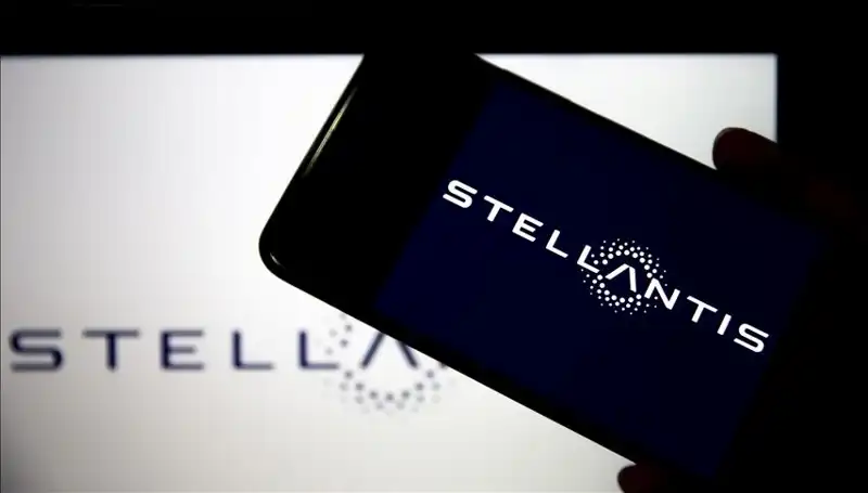 Stellantis Krizin Eşiğinde: Fabrikaların Kapanma Tehlikesi Hızla Yaklaşıyor!