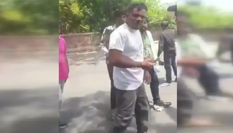 11A Yolcusundan Şok Açıklama: "Biri Beni Yakaladı!"