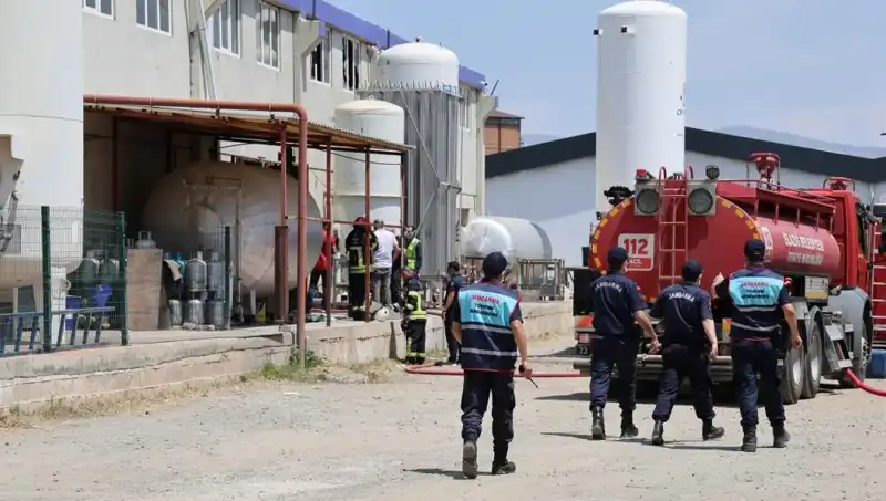 Elazığ'daki Gaz Dolum Tesisinde Korkutan Patlama: Detaylar Açıklanıyor