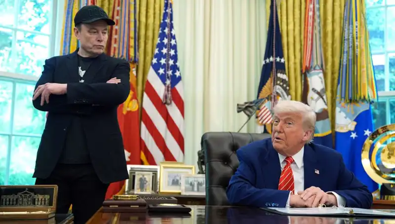 Trump’a Anket Darbesi: Cumhuriyetçi Seçmenlerin Tercihi Musk’ın Partisi Olabilir mi?